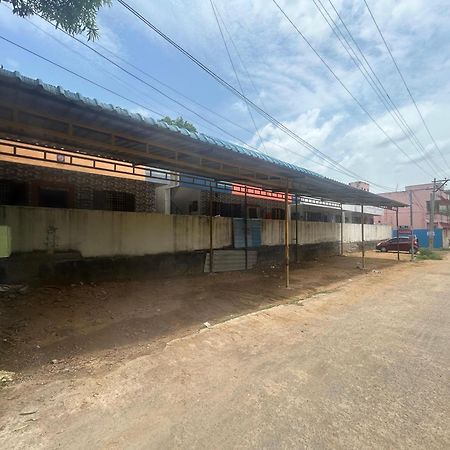 L. R Residency Kanchipuram Exterior foto